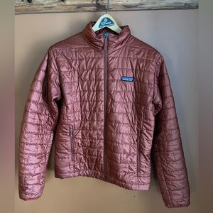 Men’s Small Patagonia Nano puff. No hood